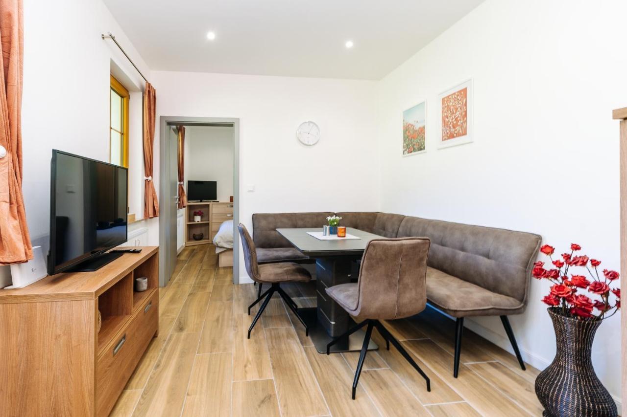 Apartment Hugo Blatna Horni Blatna Bagian luar foto