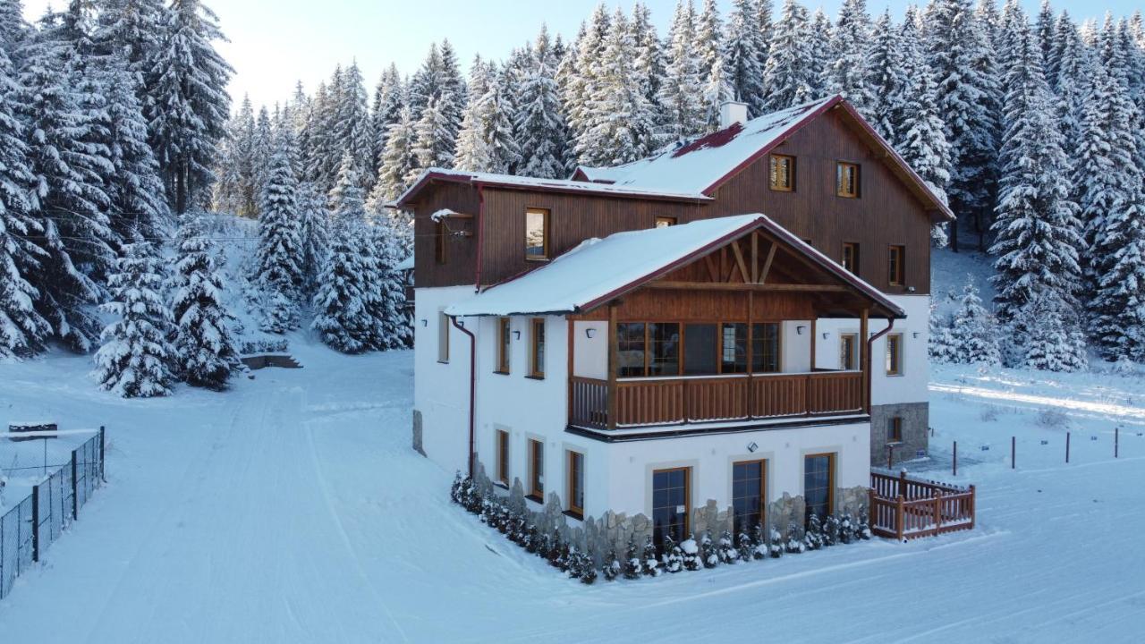 Apartment Hugo Blatna Horni Blatna Bagian luar foto